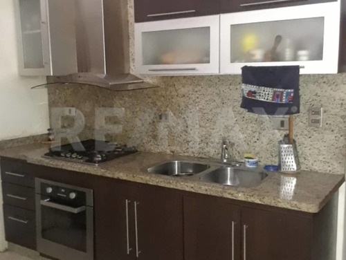 Imagen 3 de 8 de Casa Quinta Urbanización Privada Vista Al Sol Av. Cancamure