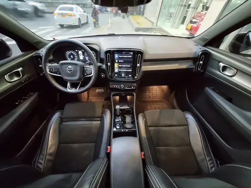 Volvo XC40 2.0 T5 Awd R-design