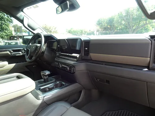 Chevrolet Cheyenne Zr2 4x4