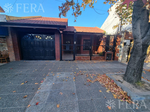 Imagen 3 de 27 de Venta Casa 5 Ambientes Con Fondo Libre En Wilde