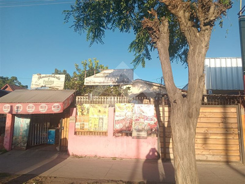 Casa En Venta De 4 Dorm. En Maipú