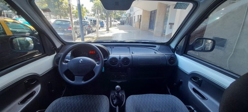 Imagen 19 de 22 de Renault Kangoo 2016 1.6 Furgon Ph3 Gran Confort Lc