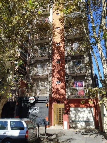 Departamento En Venta En Caseros