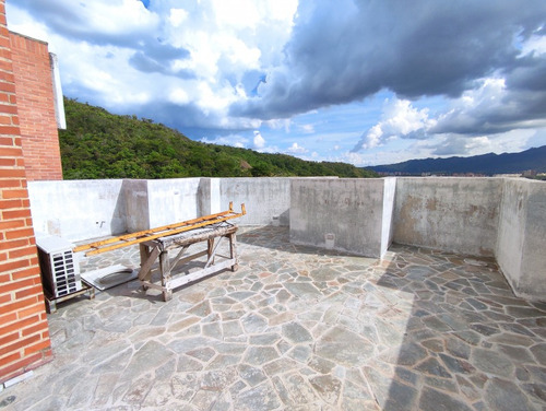 Imagen 9 de 14 de 449642 L Trias 04140432833 Penthouse Venta Manantial