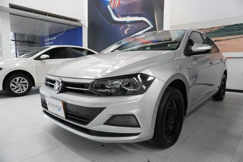Volkswagen Virtus Trendline Placa Luy658