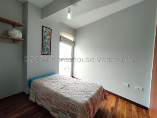 Julio Latouche 25-1650 Apartamento En Venta Totalmente Equipado Y Amoblado, Mañongo Valencia, Planta Electrica Y Pozo.