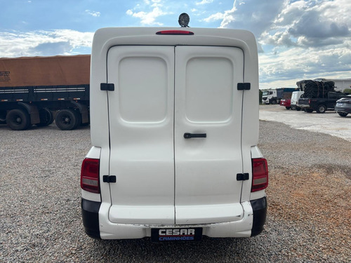 Volkswagen Saveiro 1.6 Robust Cab. Simples Total Flex 2p