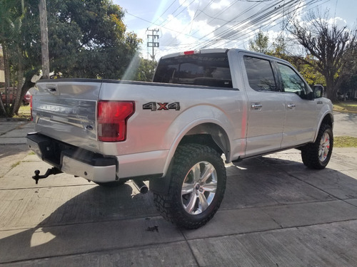 Ford Lobo