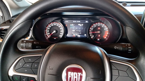 Fiat Cronos 1,8 2019