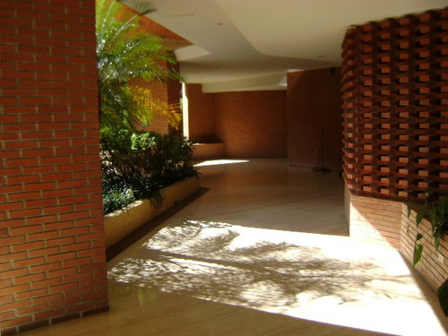 Imagen 3 de 14 de Oportunidad , Apartamento Exclusivo Con Psicina Santa Ines
