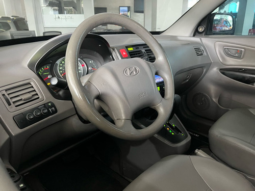 Hyundai Tucson 2.0 MPFI GLS 16V 143CV 2WD FLEX 4P AUTOMÁTICO