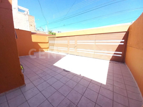 Se Renta Casa En Joaquín Fernánez, Guadalajara