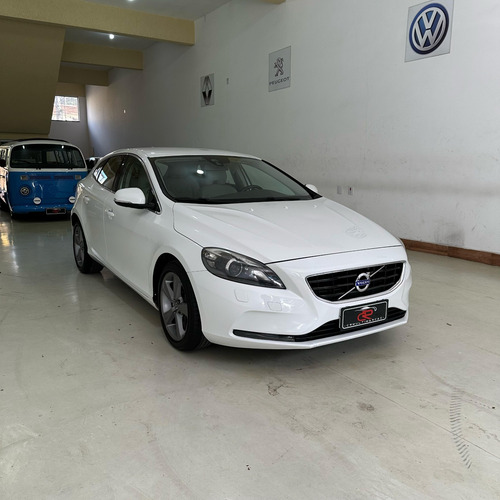 Volvo V40 2.0 T4 DYNAMIC TURBO GASOLINA 4P AUTOMÁTICO