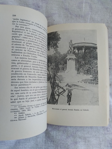 Libro Maximiliano Y Carlota En México, José C. Valadés (Usado)