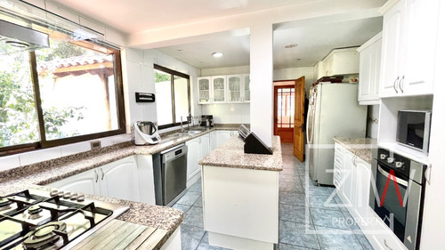 Gran Casa 5 Dorm 4 Baños, 12 Estac. - Newland - Ziw Property