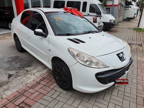 Peugeot 207 1.4 Sedan Pas Active 8v - Aceito Troca 2014