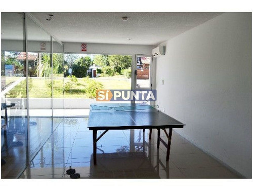 Imagen 10 de 24 de Apartamento En Venta.