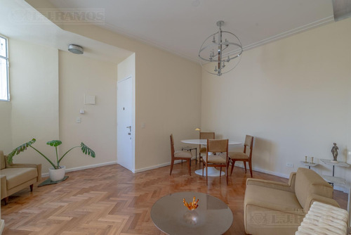 3 Ambientes - Impecable- Recoleta - Toilette - Super Luminoso