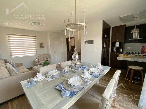 Imagen 8 de 23 de Casa En Pachuca Con Jardín En Fraccionamiento Privado Tenemos Promociones Para Ti.!