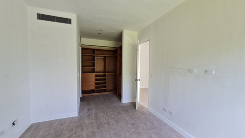 Vendo Pb + Terraza 119m2 Las Mercedes