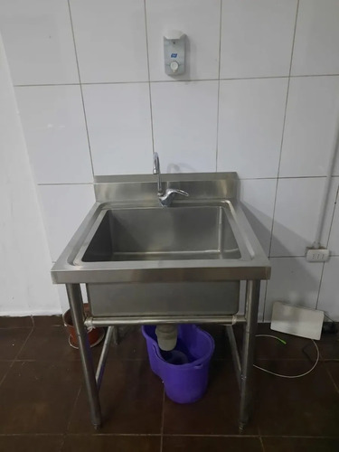 Vendo Local Comercial En Plenos Centro De Santiago, Lord Coc