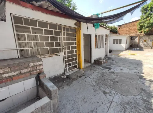 Parqueadero En Venta En Popular. Cod V24079