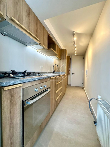 Duplex A Estrenar , En El Corazon De Vitacura-vista Norte