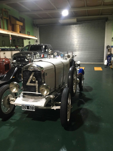 Ford A 31 Baque