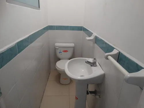 Local En Arriendo En Versalles. Cod A6229