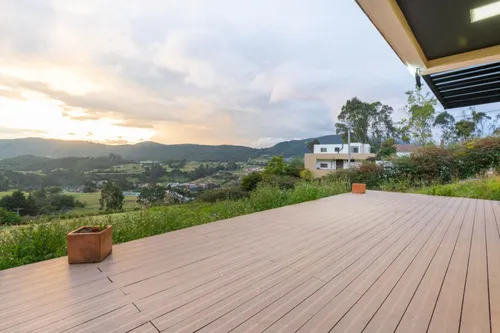 Casa En Arriendo/venta En La Calera. Cod V17962