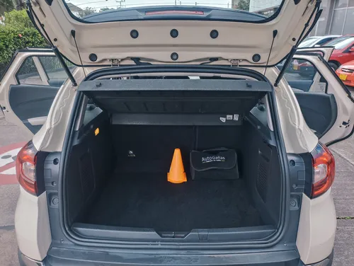 Renault Captur 2.0 Intens Automática