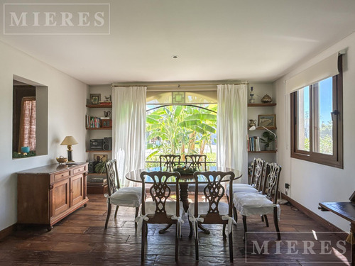 Casa En Venta En Barbarita - Lote Interno - Bancalari