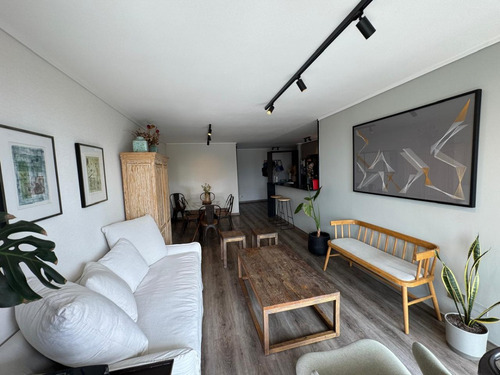 Moderno Departamento Sport Frances, Vitacura