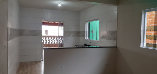 Casa De 4 Cômodos Para Alugar Em Suzano