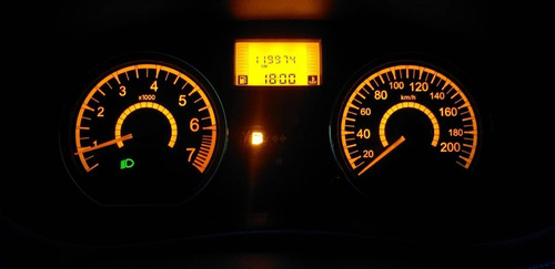 Imagem 9 de 13 de Renault Logan 1.6 Expression 8v Hi-flex 4p Manual