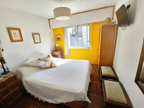 Venta Apto 2dormitorios Centro Vista Al Mar Balcón
