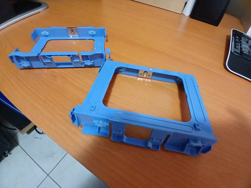 1 Caddy Dell Optiplex 3050 5050 7050 Hdd P/n 1b5146200-600 (Usado)