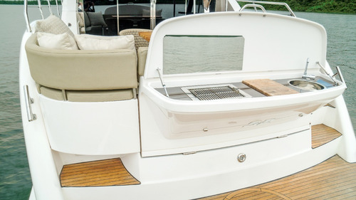 Imagem 2 de 12 de Lancha Triton 520 Fly- Ñ E Nx/focker/ Ñ Focker/ Ñ Fs/ñ Onix