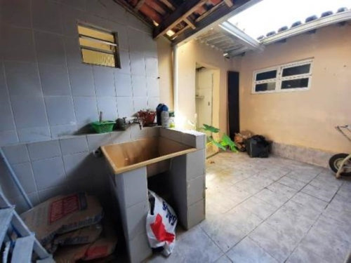 Imagem 7 de 14 de Casa Com Piscina E 3 Dormitórios Em Itanhaém/sp 6984-pc
