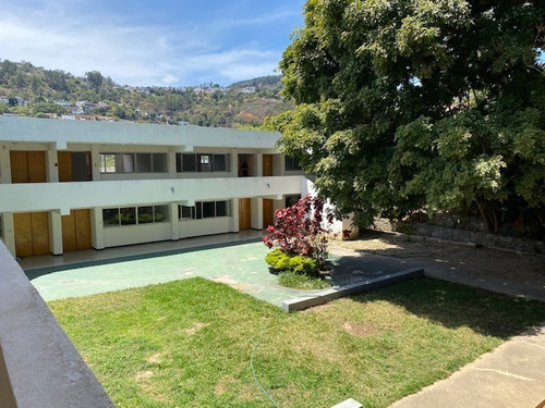Imagen 24 de 30 de Venta De Edificio Educacional En Prados Del Este, Para Colegio O Preescolar Con 12 Salones Mas Patio Amplio Al Aire Libre, Mas Casa Anexa