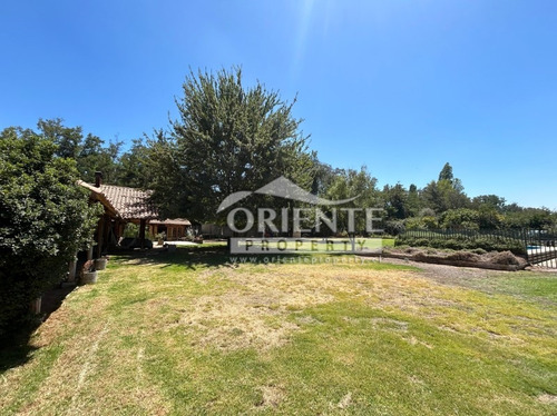 Chicureo, Santa Cecilia Casa Parcela Amplia Y Luminosa