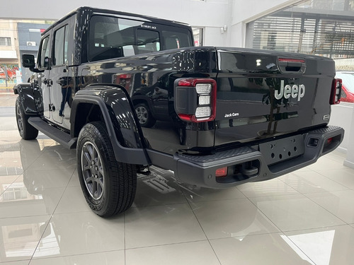 Imagen 18 de 21 de Jeep Gladiator Overland 3.6 At8 4x4