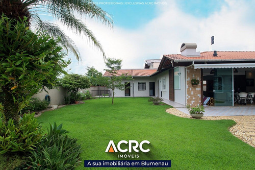 Imagem 20 de 25 de Acrc Imóveis - Belíssima Casa Semimobiliada Com Piscina E Aquecimento A Gás Para Venda No Bairro Itoupava Norte - Ca01537 - 69178201