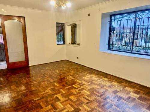 Amplia Y Luminosa Casa En Arriendo En Jardín Del Mar