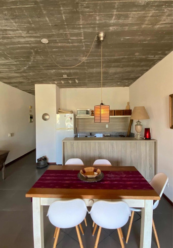 Negocios Inteligentes Apartamento 2/2 En Manantiales