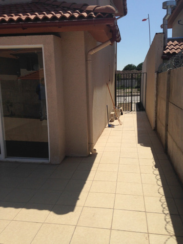 Cómoda Casa, En Bonito Sector De Buin 3d3b 1bod Est