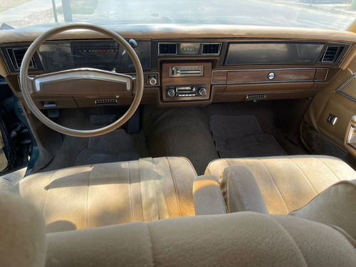 General Motors Caprice 2 Ptas. 1977, V8, 360, Automático