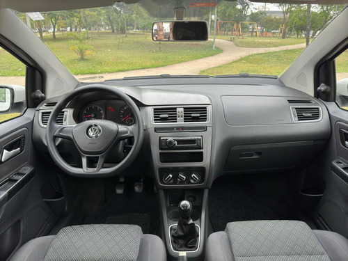 Volkswagen Fox 1.0 Trendline Total Flex 5p