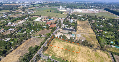 Terreno En Venta Cercano A Centro Comercial Parque Chicureo