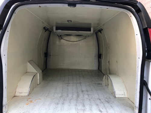 Imagen 6 de 15 de Chevrolet Van Express Thermoking 2012